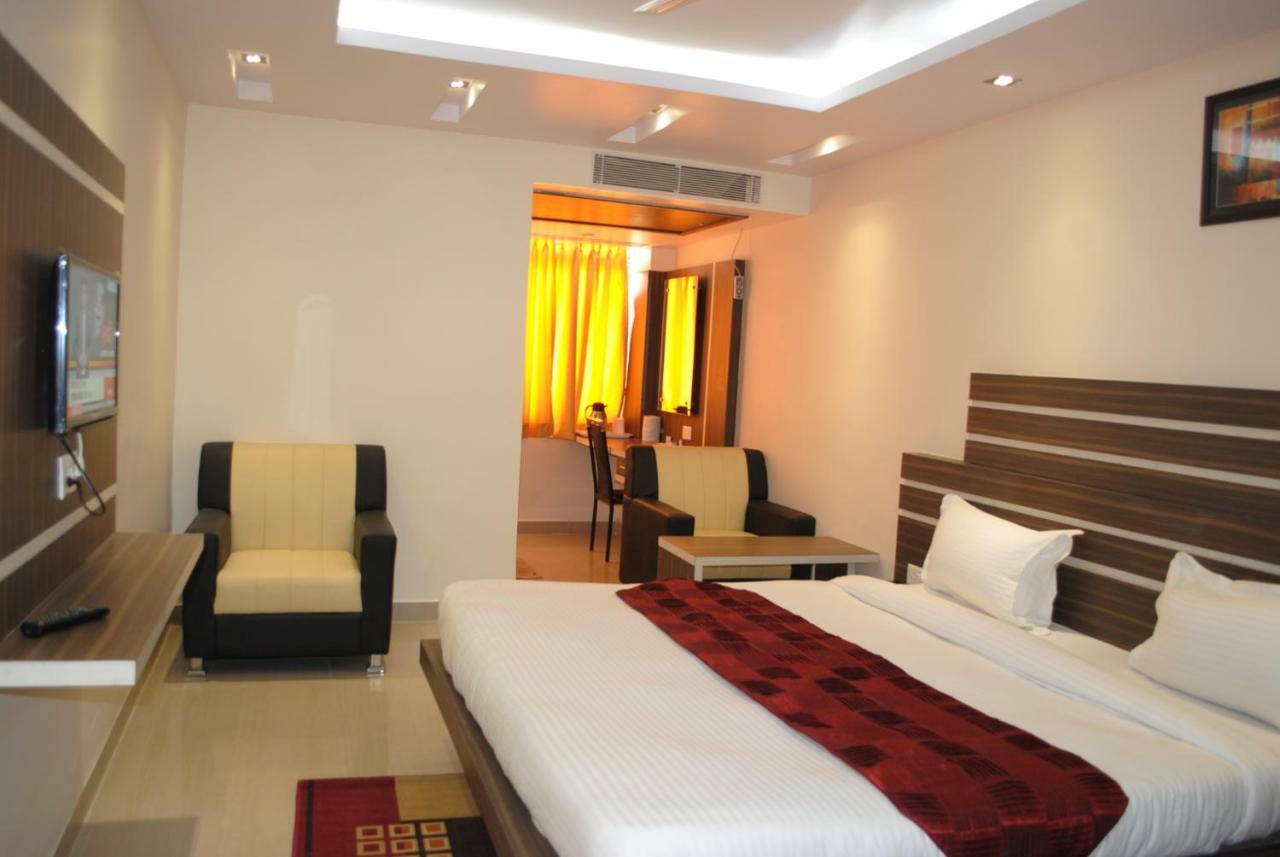 Aurangabad  Hotel Saraswati Inn מראה חיצוני תמונה